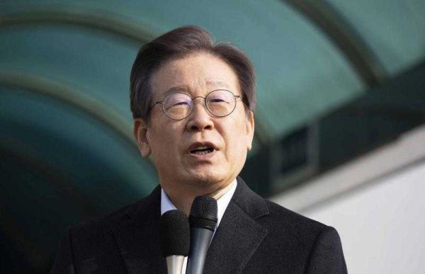 散户配资官方网 李在明回应韩国大法院判决：与自己所想截然不同，将顺从民意